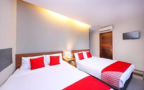 OYO 910 Hills Residence Near Hospital Umum Sarawak